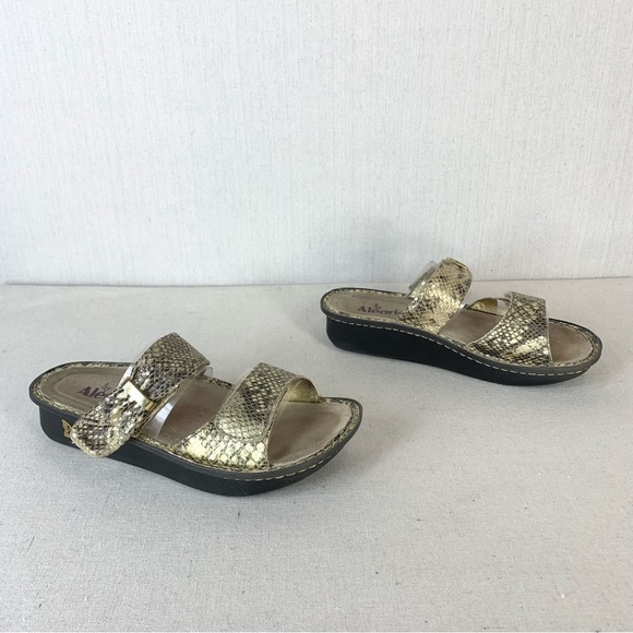 Alegria Women's Karmen Glitz Gold Faux Snakeskin Leather Sandals - Size 39/9 US - Picture 7 of 14